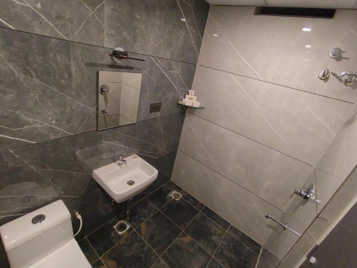 Emerald Urban Comforts Mysore Exterior foto